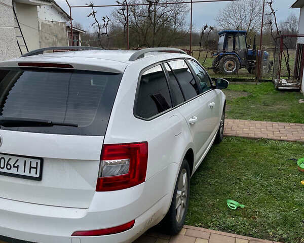 Шкода Октавия, объемом двигателя 1.6 л и пробегом 247 тыс. км за 8750 $, фото 2 на Automoto.ua