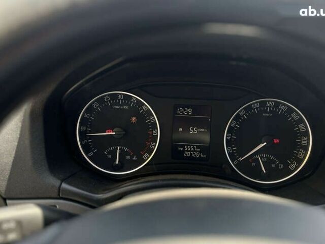 Шкода Октавія, об'ємом двигуна 2 л та пробігом 307 тис. км за 8200 $, фото 16 на Automoto.ua