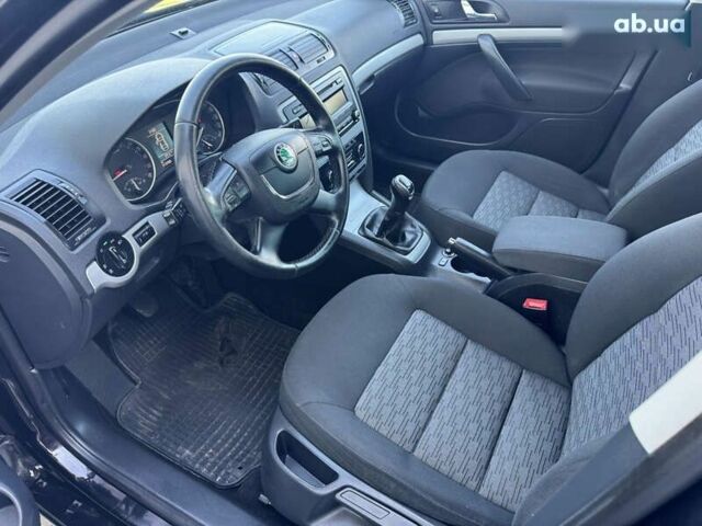 Шкода Октавія, об'ємом двигуна 1.6 л та пробігом 213 тис. км за 9750 $, фото 28 на Automoto.ua