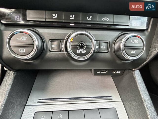 Шкода Октавия, объемом двигателя 1.6 л и пробегом 221 тыс. км за 9999 $, фото 48 на Automoto.ua