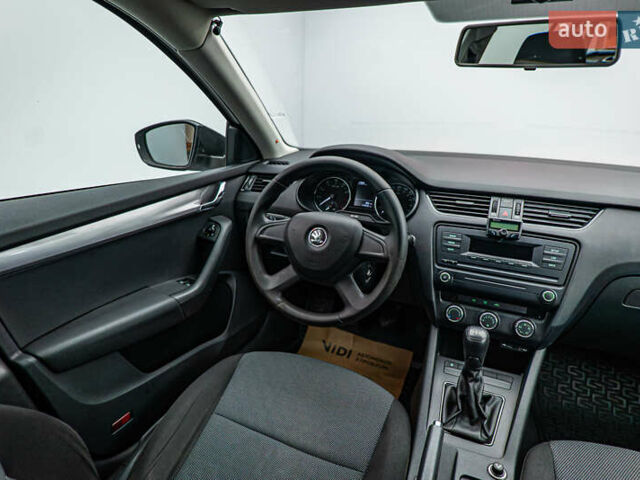 Шкода Октавия, объемом двигателя 1.2 л и пробегом 114 тыс. км за 10497 $, фото 10 на Automoto.ua