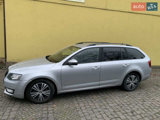 Шкода Октавія, об'ємом двигуна 2 л та пробігом 266 тис. км за 10800 $, фото 4 на Automoto.ua