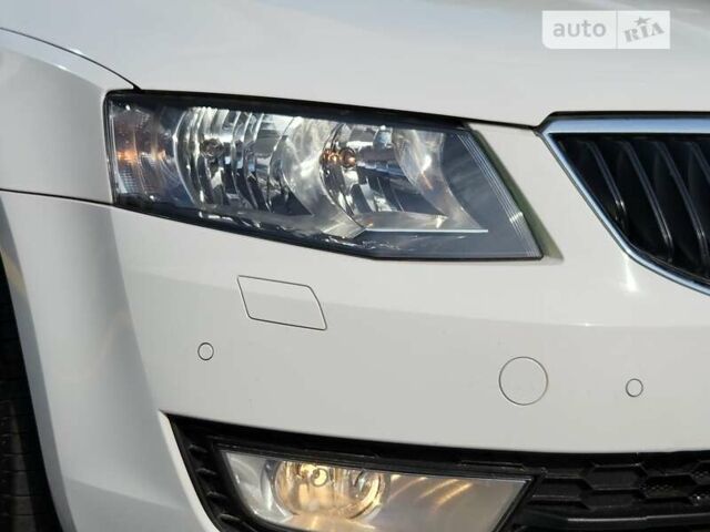 Шкода Октавия, объемом двигателя 1.6 л и пробегом 225 тыс. км за 10400 $, фото 7 на Automoto.ua