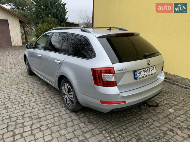 Шкода Октавія, об'ємом двигуна 2 л та пробігом 266 тис. км за 10800 $, фото 5 на Automoto.ua