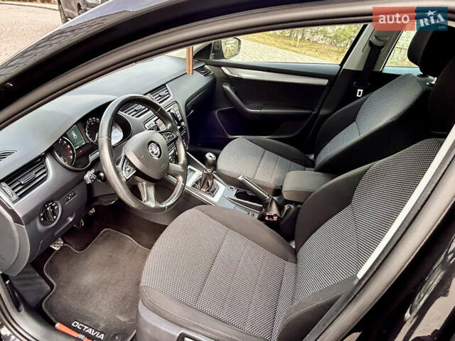 Шкода Октавия, объемом двигателя 1.6 л и пробегом 221 тыс. км за 9999 $, фото 37 на Automoto.ua