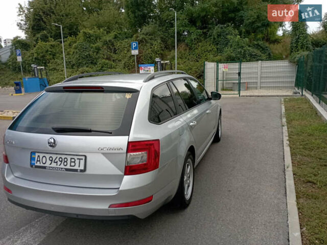 Шкода Октавия, объемом двигателя 1.6 л и пробегом 310 тыс. км за 8321 $, фото 2 на Automoto.ua
