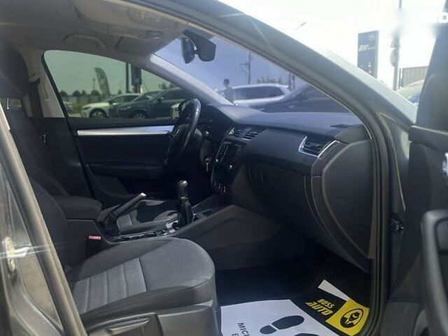 Шкода Октавія, об'ємом двигуна 1.6 л та пробігом 196 тис. км за 11990 $, фото 23 на Automoto.ua
