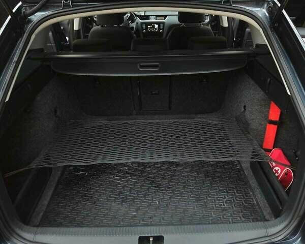 Шкода Октавия, объемом двигателя 1.6 л и пробегом 279 тыс. км за 11500 $, фото 11 на Automoto.ua