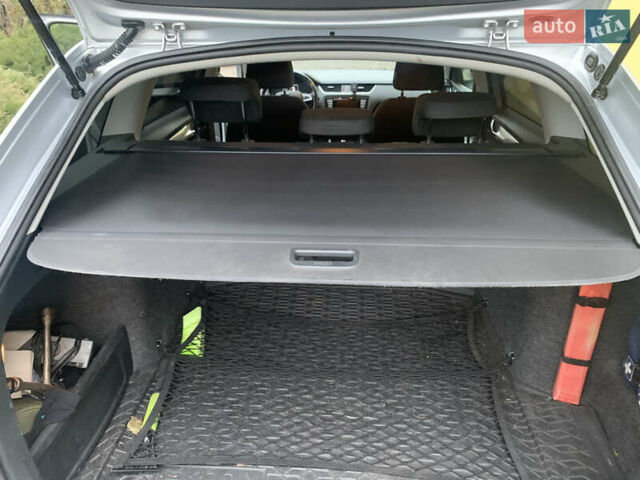 Шкода Октавія, об'ємом двигуна 2 л та пробігом 266 тис. км за 10800 $, фото 19 на Automoto.ua