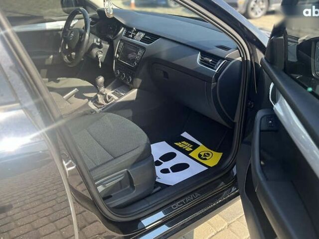 Шкода Октавия, объемом двигателя 1.6 л и пробегом 283 тыс. км за 12800 $, фото 23 на Automoto.ua