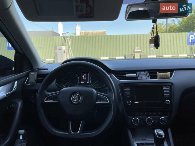 Шкода Октавия, объемом двигателя 1.97 л и пробегом 290 тыс. км за 9500 $, фото 10 на Automoto.ua