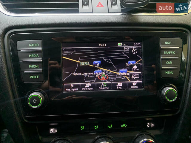 Шкода Октавія, об'ємом двигуна 2 л та пробігом 266 тис. км за 10800 $, фото 14 на Automoto.ua