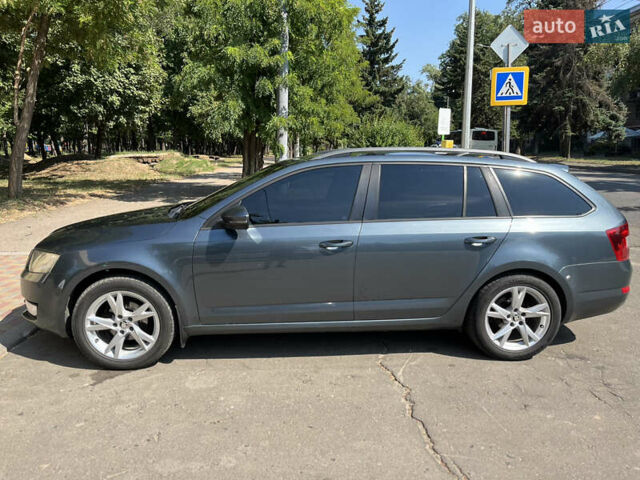 Шкода Октавия, объемом двигателя 1.6 л и пробегом 303 тыс. км за 10000 $, фото 3 на Automoto.ua
