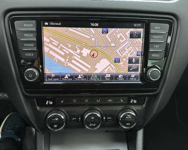 Шкода Октавия 2014 в Запорожье на Automoto.ua Шкода Октавия, объемом двигателя 1.8 л и пробегом 177 тыс. км за 13500 $, фото 48 на Automoto.ua