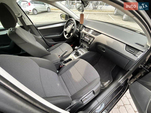 Шкода Октавия, объемом двигателя 1.6 л и пробегом 221 тыс. км за 9999 $, фото 57 на Automoto.ua