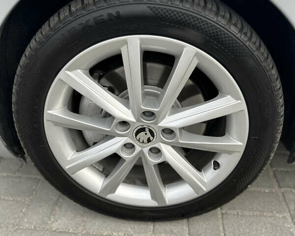 Шкода Октавия 2014 в Запорожье на Automoto.ua Шкода Октавия, объемом двигателя 1.8 л и пробегом 177 тыс. км за 13500 $, фото 17 на Automoto.ua