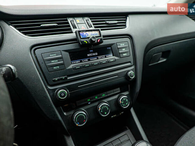 Шкода Октавия, объемом двигателя 1.2 л и пробегом 114 тыс. км за 10497 $, фото 13 на Automoto.ua