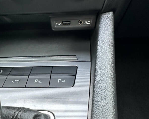 Шкода Октавия 2014 в Запорожье на Automoto.ua Шкода Октавия, объемом двигателя 1.8 л и пробегом 177 тыс. км за 13500 $, фото 46 на Automoto.ua