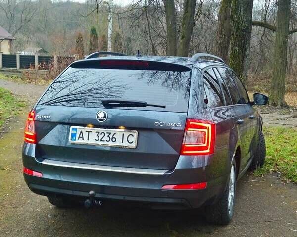 Шкода Октавия, объемом двигателя 1.6 л и пробегом 279 тыс. км за 11500 $, фото 5 на Automoto.ua