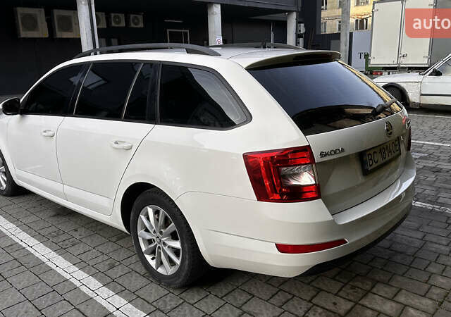 Шкода Октавия, объемом двигателя 1.6 л и пробегом 215 тыс. км за 10800 $, фото 4 на Automoto.ua