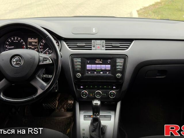 Шкода Октавия 2014 в Днепре (Днепропетровске) на Automoto.ua Шкода Октавия, объемом двигателя 2 л и пробегом 192 тыс. км за 11200 $, фото 11 на Automoto.ua