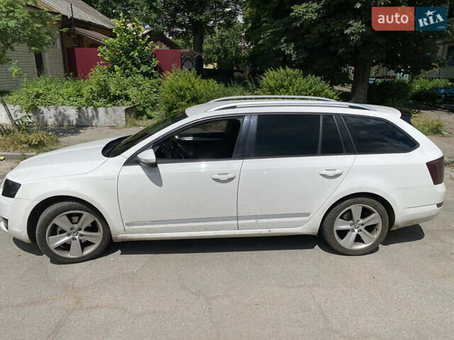 Шкода Октавия, объемом двигателя 1.6 л и пробегом 220 тыс. км за 9800 $, фото 1 на Automoto.ua