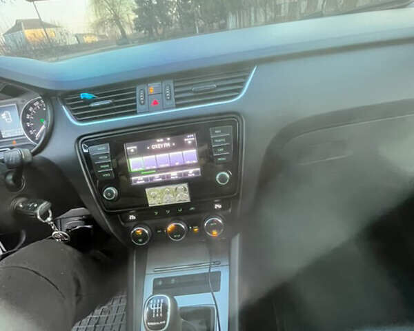 Шкода Октавія, об'ємом двигуна 1.6 л та пробігом 260 тис. км за 9950 $, фото 5 на Automoto.ua