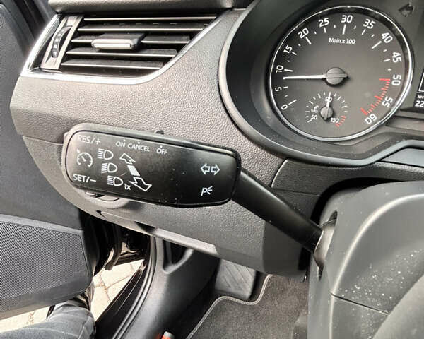 Шкода Октавия, объемом двигателя 1.6 л и пробегом 221 тыс. км за 9999 $, фото 46 на Automoto.ua