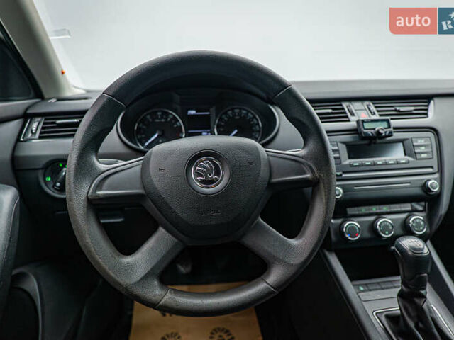 Шкода Октавия, объемом двигателя 1.2 л и пробегом 114 тыс. км за 10497 $, фото 11 на Automoto.ua