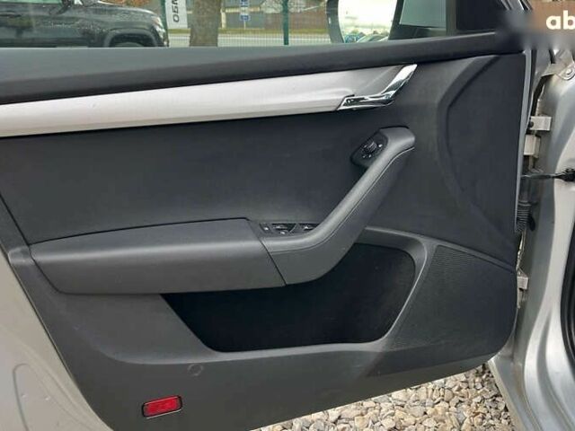 Шкода Октавия, объемом двигателя 1.6 л и пробегом 305 тыс. км за 11600 $, фото 24 на Automoto.ua