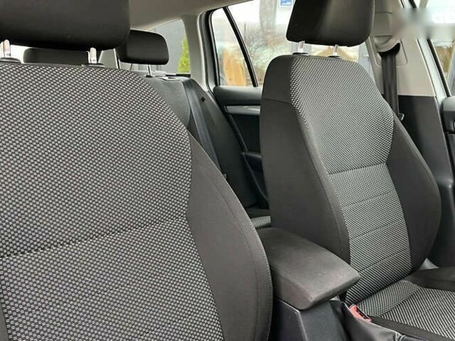 Шкода Октавия, объемом двигателя 1.6 л и пробегом 305 тыс. км за 11600 $, фото 23 на Automoto.ua