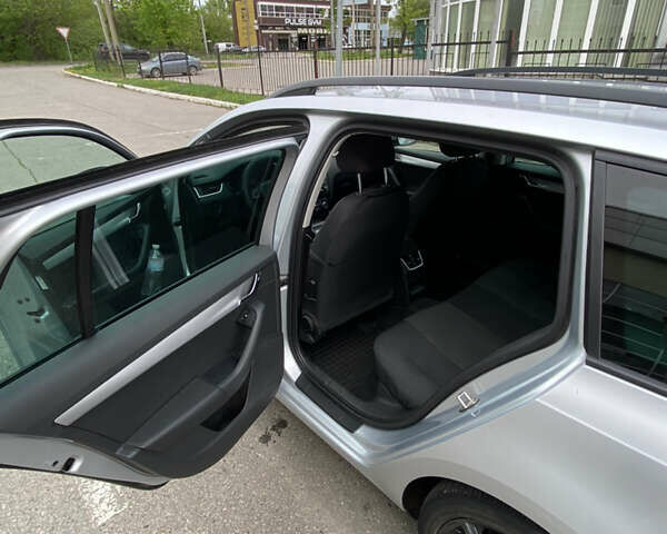 Шкода Октавия, объемом двигателя 1.6 л и пробегом 298 тыс. км за 9450 $, фото 11 на Automoto.ua