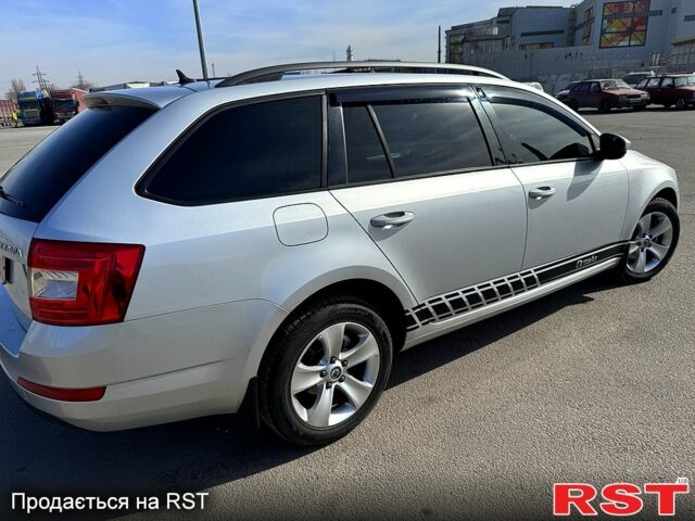 Шкода Октавия, объемом двигателя 1.6 л и пробегом 298 тыс. км за 11500 $, фото 5 на Automoto.ua