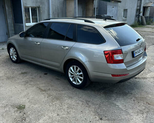 Шкода Октавия, объемом двигателя 1.6 л и пробегом 233 тыс. км за 11000 $, фото 5 на Automoto.ua