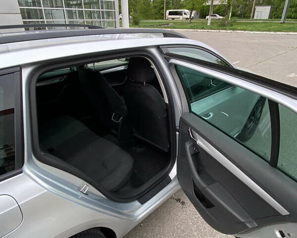 Шкода Октавия, объемом двигателя 1.6 л и пробегом 298 тыс. км за 9450 $, фото 14 на Automoto.ua