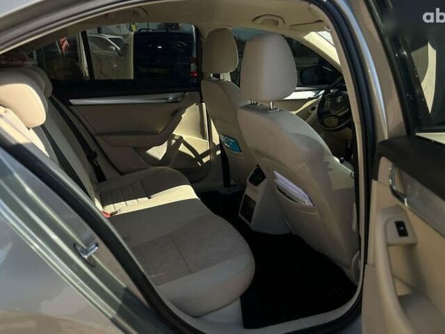Шкода Октавия, объемом двигателя 1.6 л и пробегом 342 тыс. км за 9690 $, фото 23 на Automoto.ua