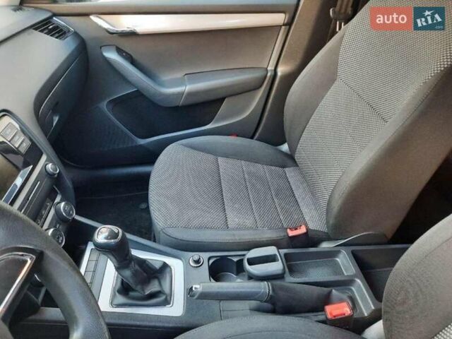 Шкода Октавия, объемом двигателя 1.6 л и пробегом 304 тыс. км за 9600 $, фото 18 на Automoto.ua