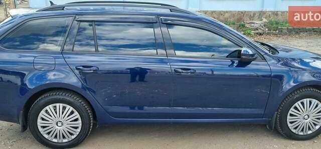 Шкода Октавия, объемом двигателя 1.6 л и пробегом 272 тыс. км за 9900 $, фото 3 на Automoto.ua