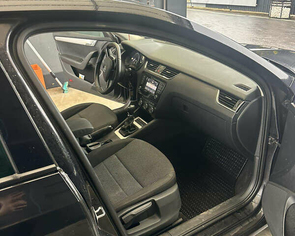 Шкода Октавия, объемом двигателя 1.97 л и пробегом 291 тыс. км за 9200 $, фото 7 на Automoto.ua