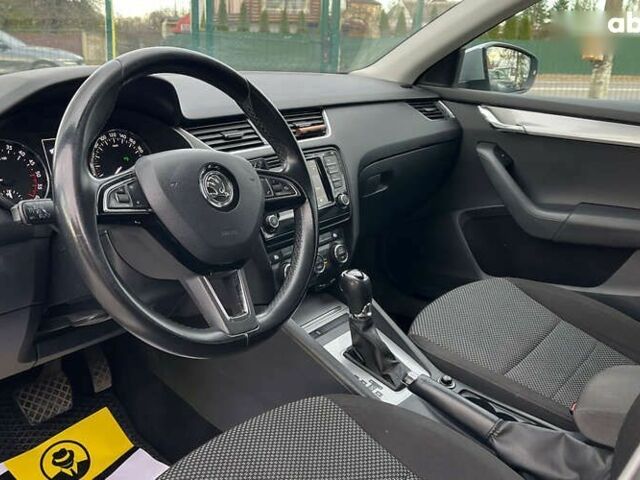 Шкода Октавия, объемом двигателя 1.6 л и пробегом 305 тыс. км за 11600 $, фото 7 на Automoto.ua