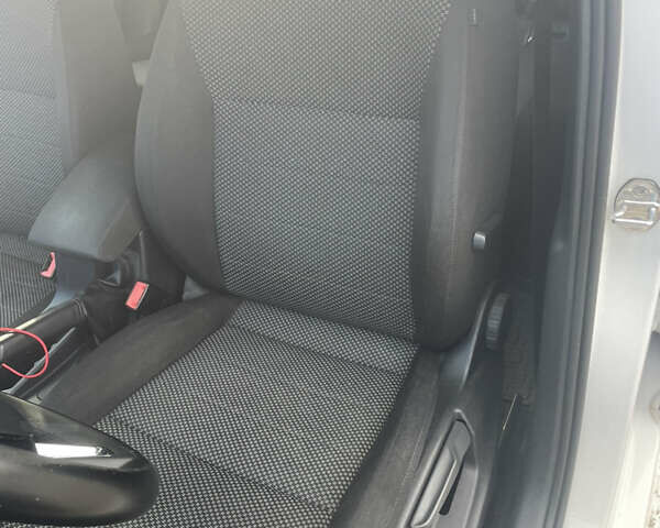 Шкода Октавія, об'ємом двигуна 1.6 л та пробігом 276 тис. км за 10300 $, фото 1 на Automoto.ua