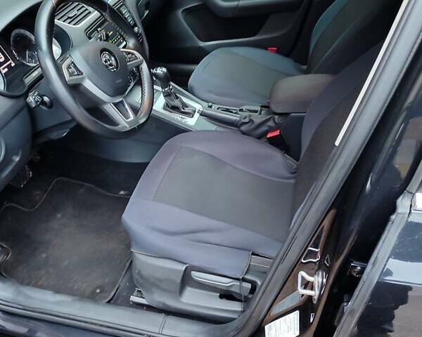 Шкода Октавия, объемом двигателя 1.97 л и пробегом 300 тыс. км за 13600 $, фото 2 на Automoto.ua