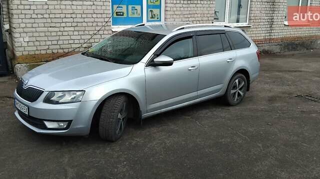 Шкода Октавия, объемом двигателя 1.6 л и пробегом 216 тыс. км за 13000 $, фото 12 на Automoto.ua
