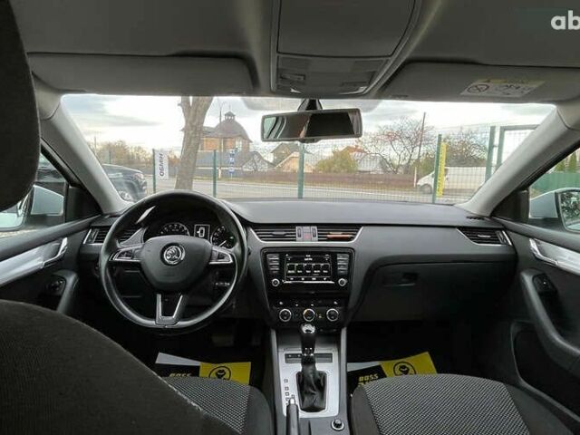 Шкода Октавия, объемом двигателя 1.6 л и пробегом 305 тыс. км за 11600 $, фото 8 на Automoto.ua