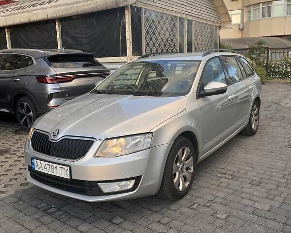 Шкода Октавия, объемом двигателя 1.6 л и пробегом 251 тыс. км за 9400 $, фото 4 на Automoto.ua