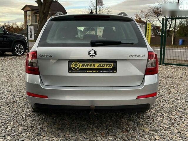 Шкода Октавия, объемом двигателя 1.6 л и пробегом 305 тыс. км за 11600 $, фото 5 на Automoto.ua