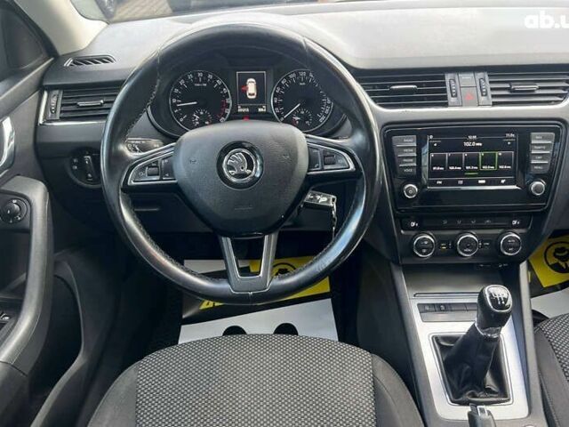 Шкода Октавия, объемом двигателя 1.6 л и пробегом 230 тыс. км за 11300 $, фото 14 на Automoto.ua