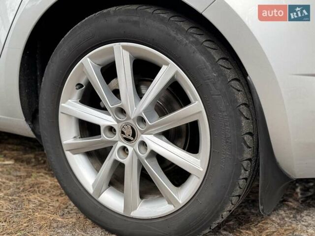 Шкода Октавия, объемом двигателя 1.6 л и пробегом 268 тыс. км за 11900 $, фото 18 на Automoto.ua