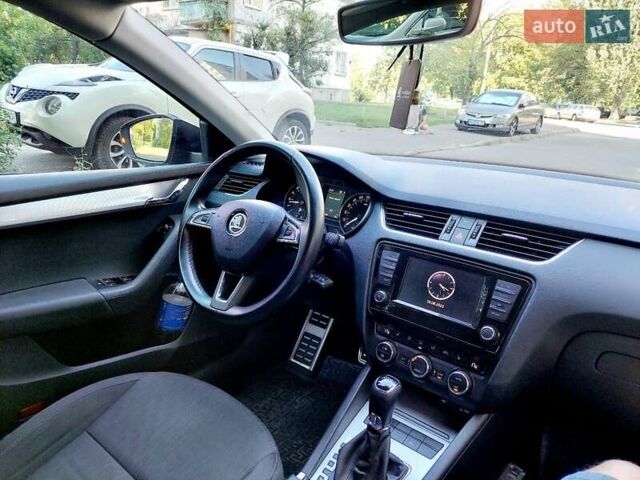 Шкода Октавия, объемом двигателя 2 л и пробегом 275 тыс. км за 13900 $, фото 12 на Automoto.ua