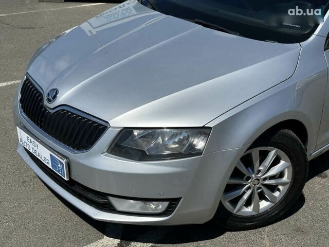 Шкода Октавия, объемом двигателя 1.6 л и пробегом 300 тыс. км за 10690 $, фото 8 на Automoto.ua
